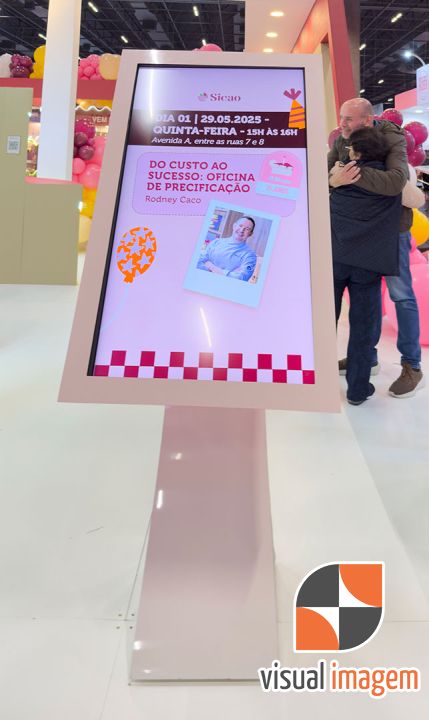 locacao totem multimidia 2